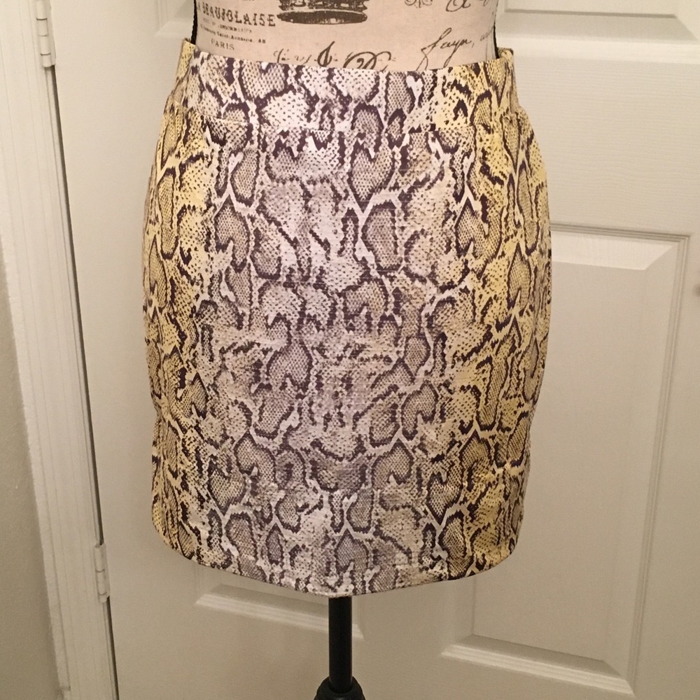 Cache skirt - Picture 3 of 4